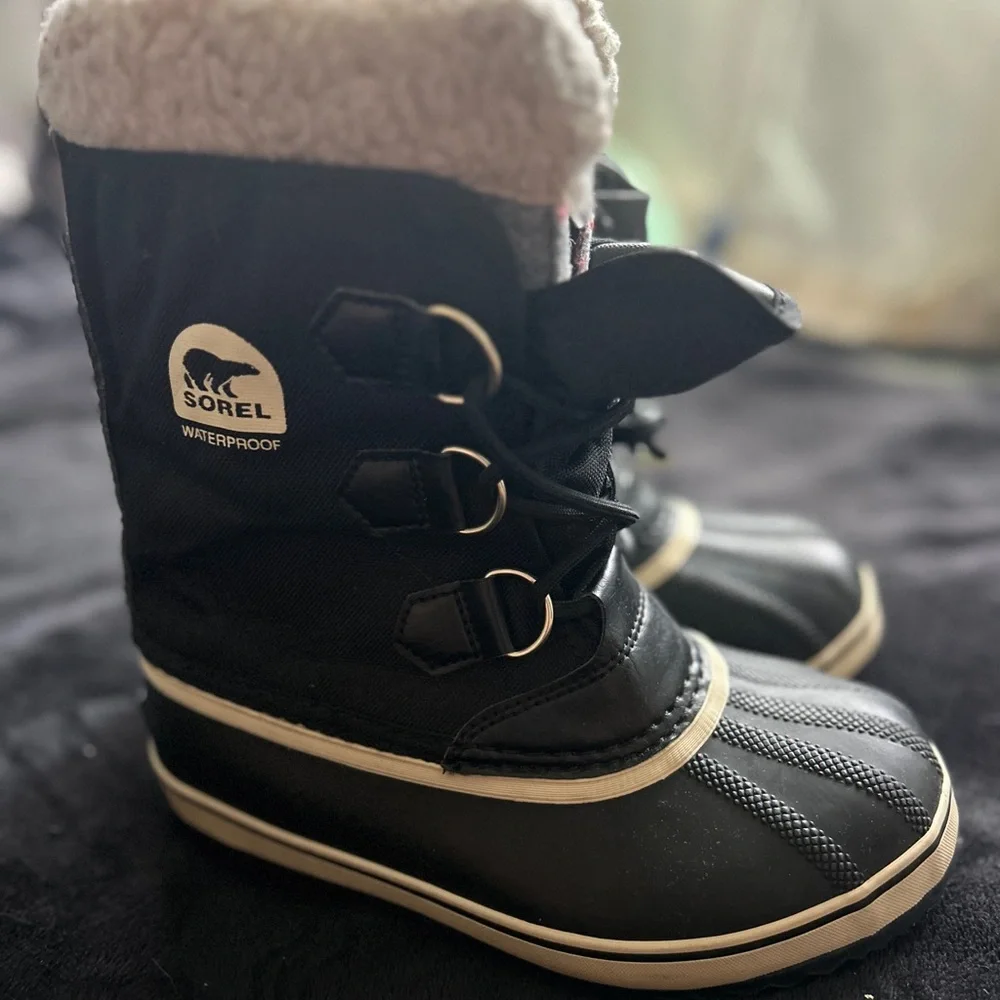 Sorel Black Rain & Snow Boots with Waterproof Design